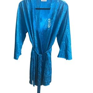 Vanity Fair Vibrant Blue Lace Robe